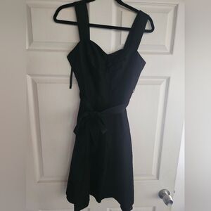 Elegant Black Sleeveless Dress